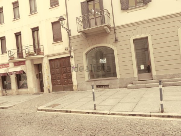 ufficio in affitto a Vercelli