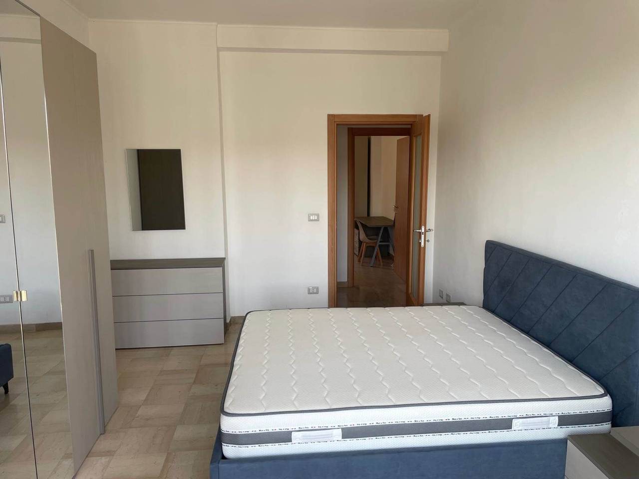 negozio in affitto a Vercelli in zona Centro Città