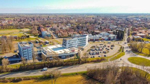 ufficio in affitto a Bagnolo in Piano