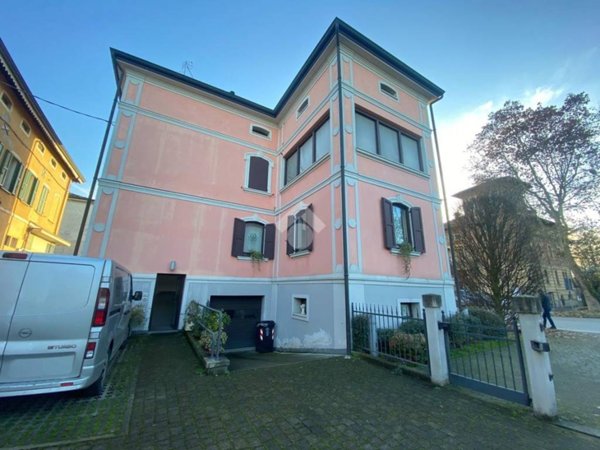 ufficio in affitto a Bagnolo in Piano