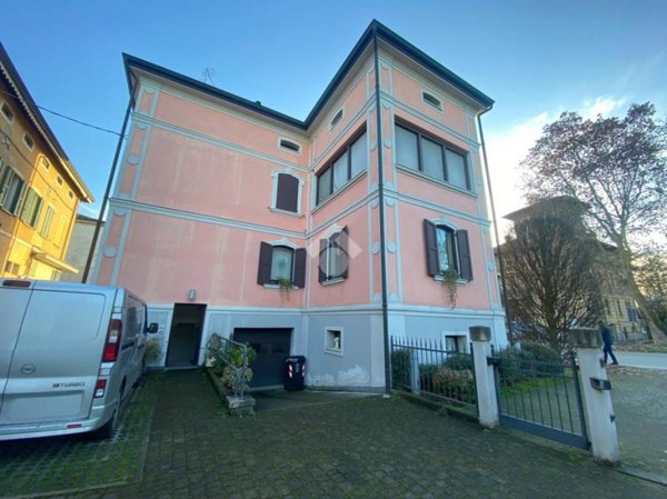 ufficio in affitto a Bagnolo in Piano