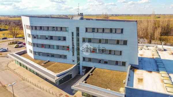 ufficio in affitto a Bagnolo in Piano