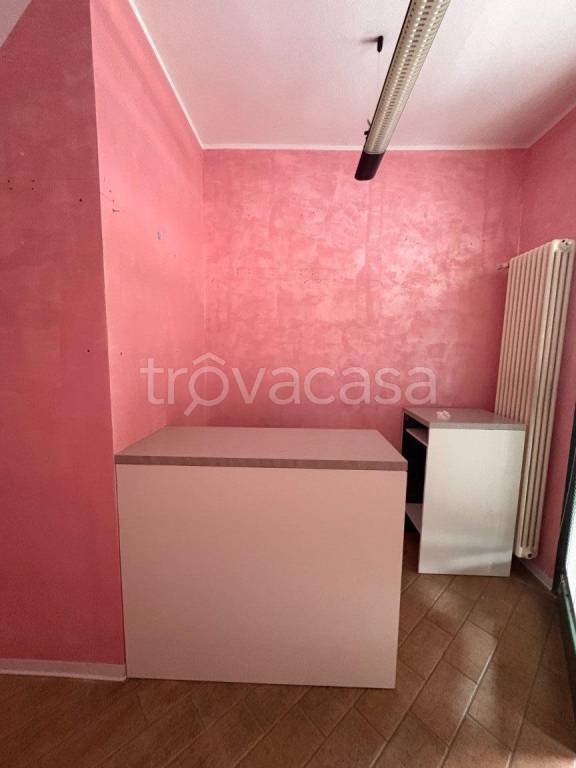 negozio in affitto a Brescello