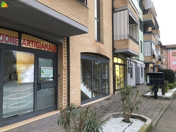 ufficio in affitto a Casalgrande in zona Salvaterra
