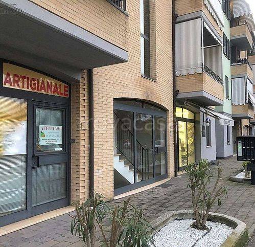 negozio in affitto a Casalgrande