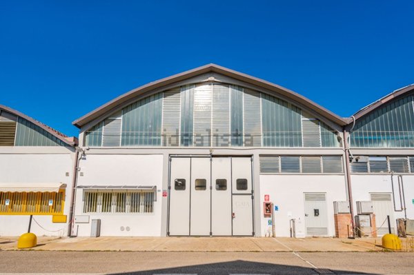 ufficio in affitto a Casalgrande in zona Villalunga