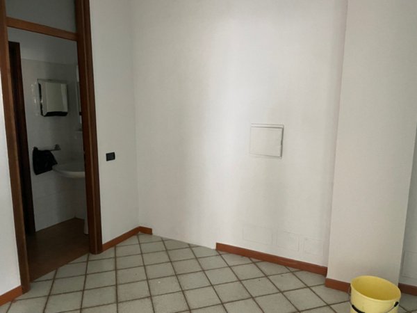 ufficio in affitto a Casalgrande