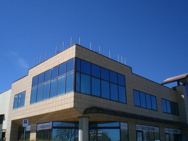 ufficio in affitto a Casalgrande in zona Sant'Antonino