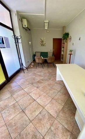 ufficio in affitto a Casalgrande
