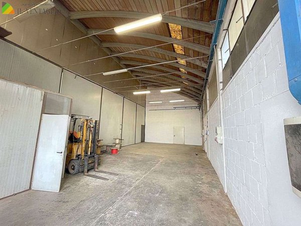 ufficio in affitto a Casalgrande in zona Dinazzano