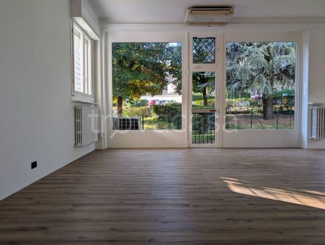 negozio in affitto a Castellarano