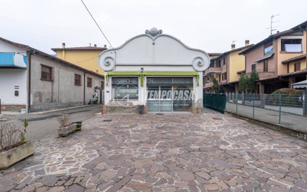 negozio in affitto a Castellarano in zona Roteglia