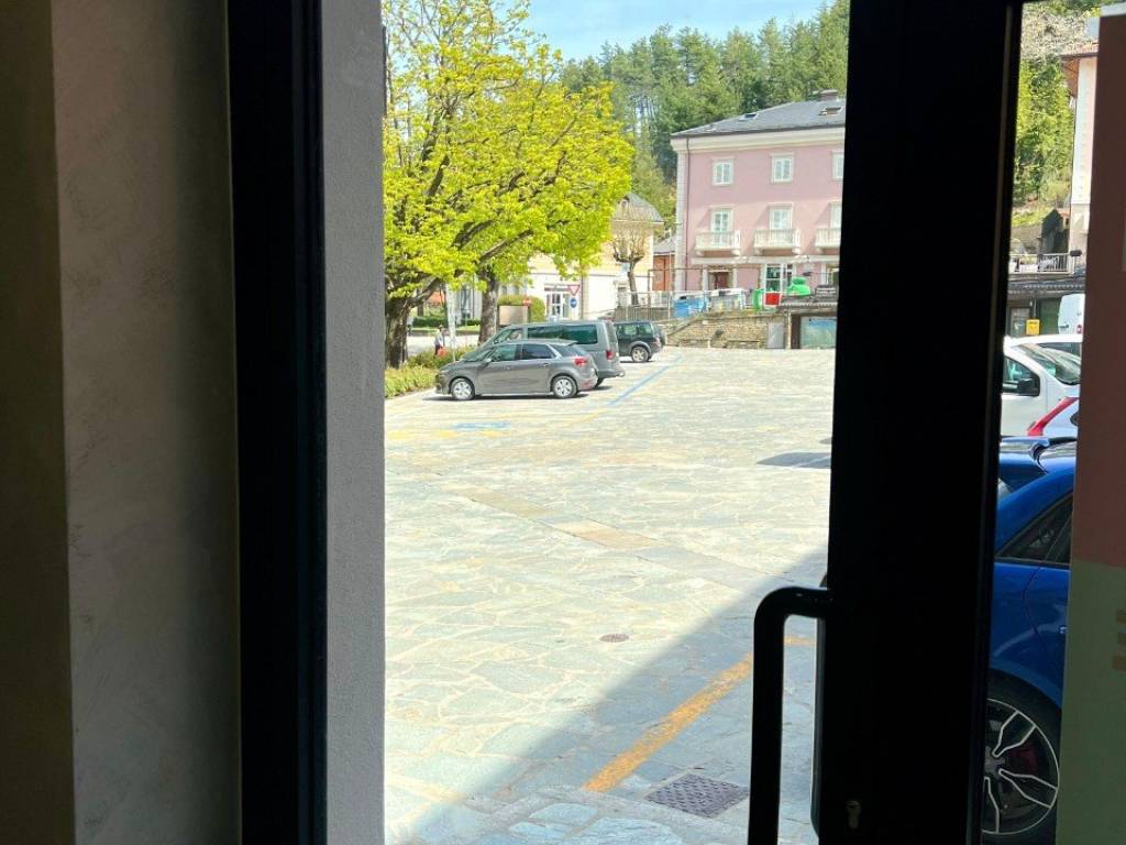 ufficio in affitto a Castelnovo ne' Monti