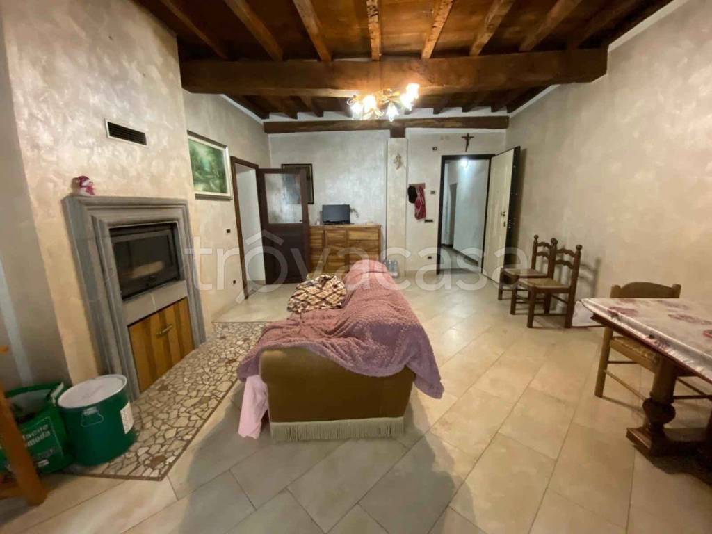 appartamento in affitto a Castelnovo ne' Monti