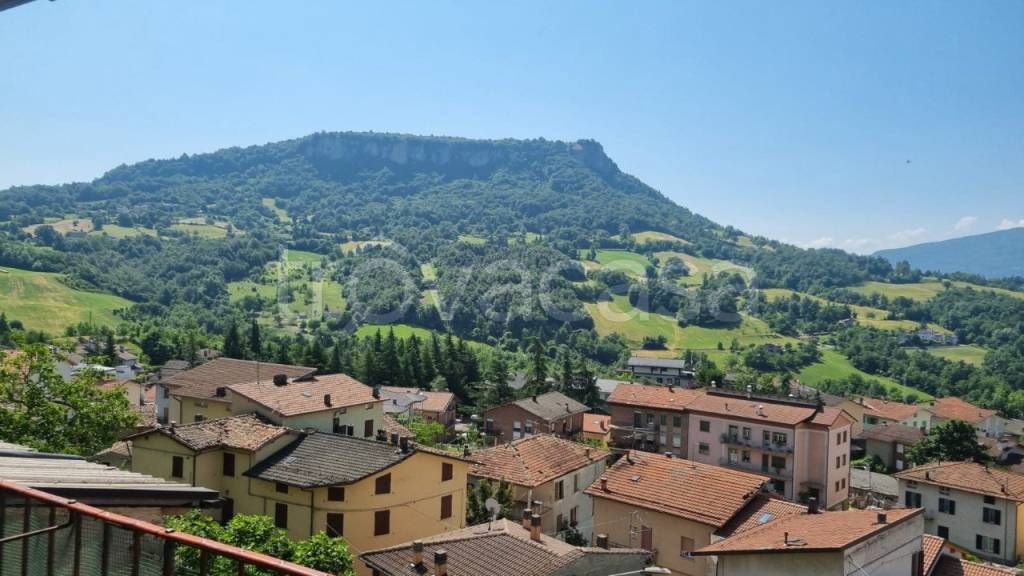 appartamento in affitto a Castelnovo ne' Monti