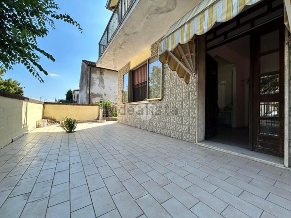 appartamento in affitto a Castelnovo ne' Monti