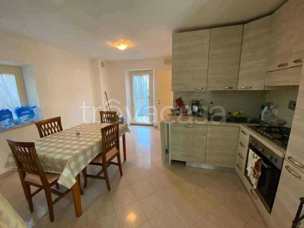 appartamento in affitto a Castelnovo ne' Monti