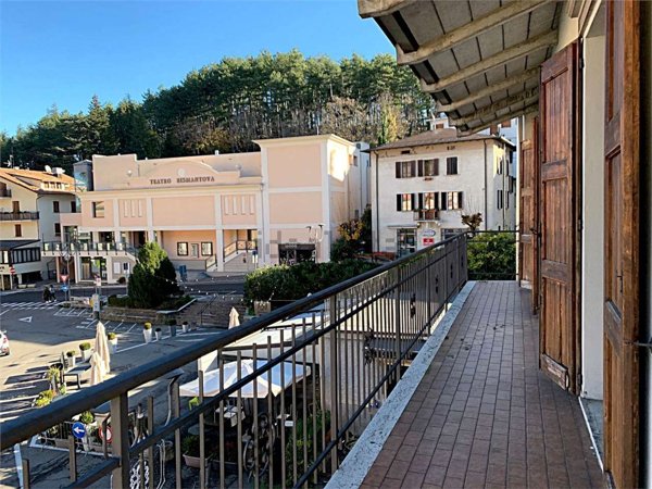 ufficio in affitto a Castelnovo ne' Monti