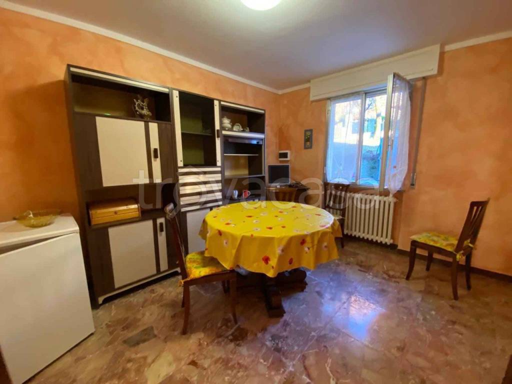 appartamento in affitto a Castelnovo ne' Monti in zona Carnola