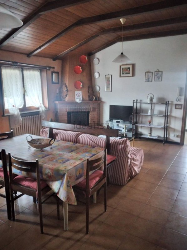 appartamento in affitto a Castelnovo ne' Monti