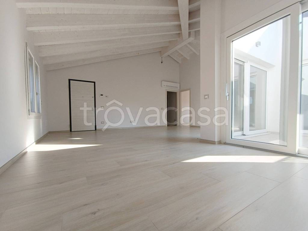 appartamento in affitto a Cavriago