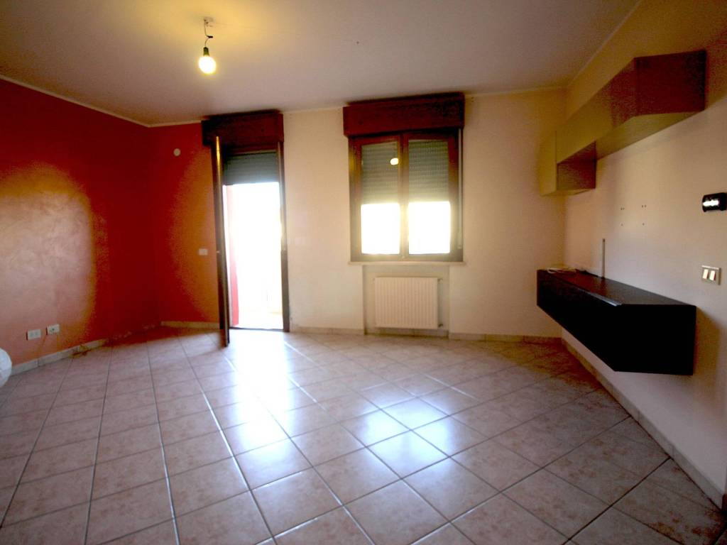 appartamento in affitto a Guastalla