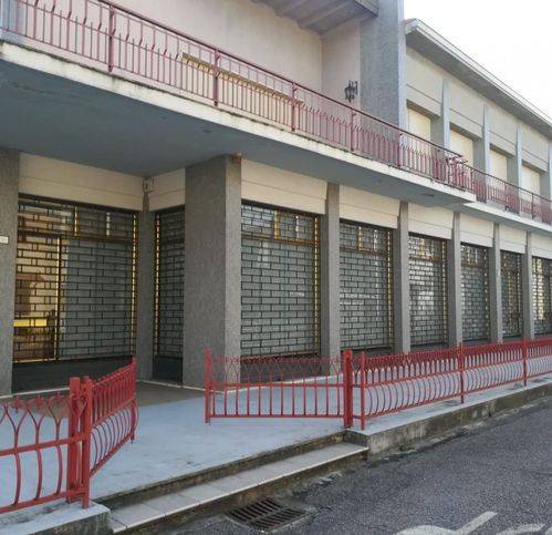 locale commerciale in affitto a Guastalla in zona Pieve