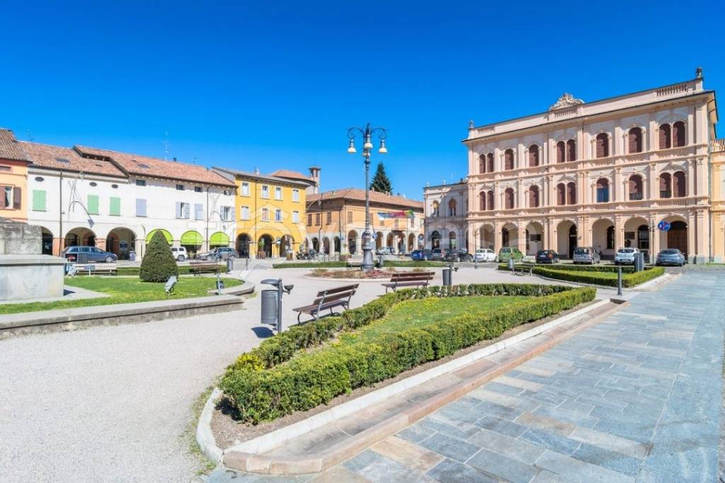 appartamento in affitto a Novellara