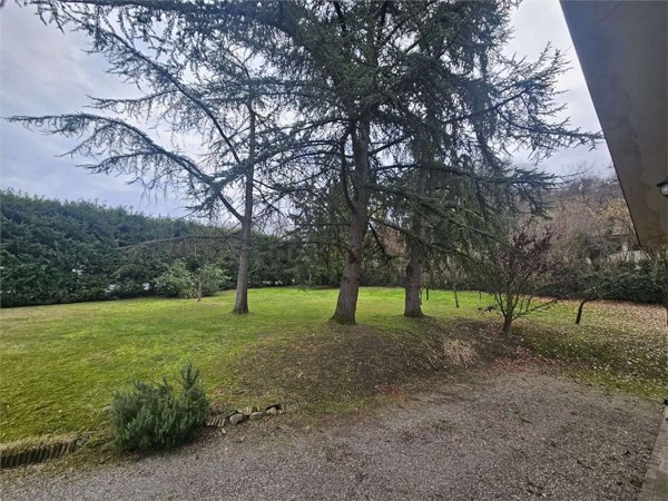 casa indipendente in affitto a Quattro Castella