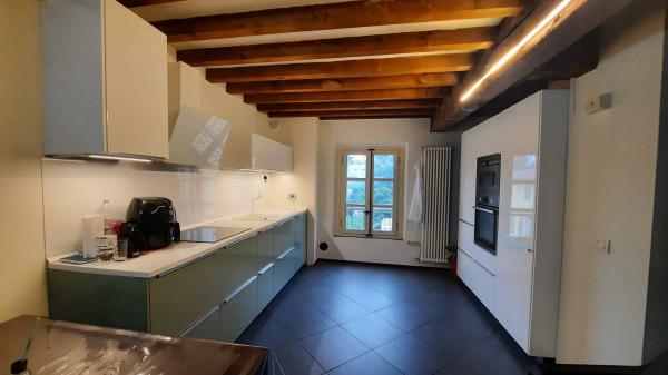 appartamento in affitto a Reggio nell'Emilia in zona Città Storica