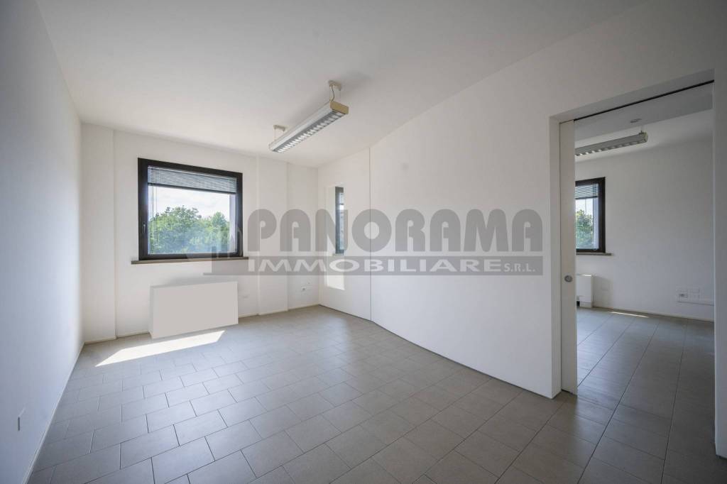 ufficio in affitto a Reggio nell'Emilia in zona Mancasale