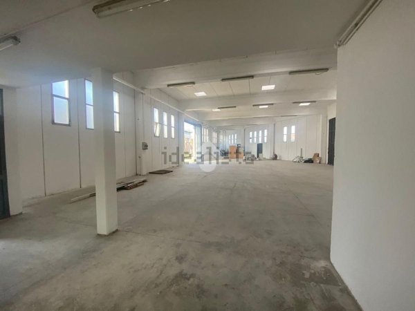 ufficio in affitto a Reggio nell'Emilia in zona San Prospero Strinati