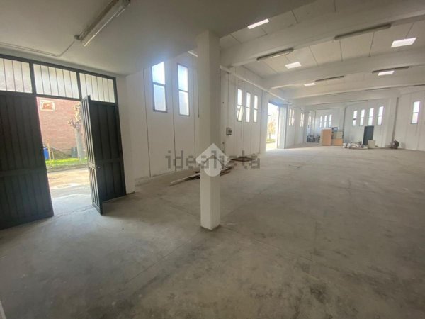 ufficio in affitto a Reggio nell'Emilia in zona San Prospero Strinati