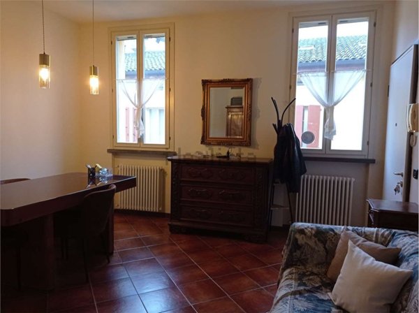 appartamento in affitto a Reggio nell'Emilia in zona Città Storica