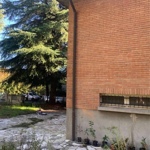 casa indipendente in affitto a Reggio nell'Emilia in zona Città Storica