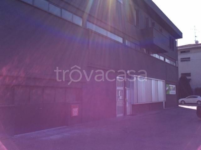 ufficio in affitto a Reggio nell'Emilia in zona Gavassa