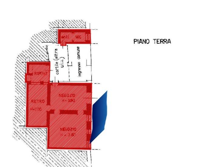 negozio in affitto a Reggio nell'Emilia in zona Città Storica