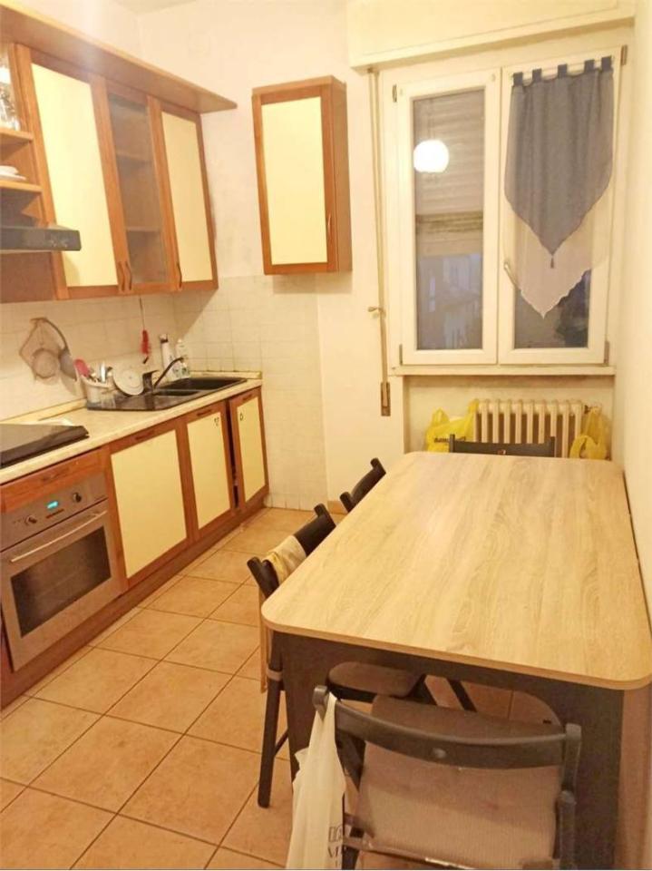 appartamento in affitto a Reggio nell'Emilia in zona Città Storica