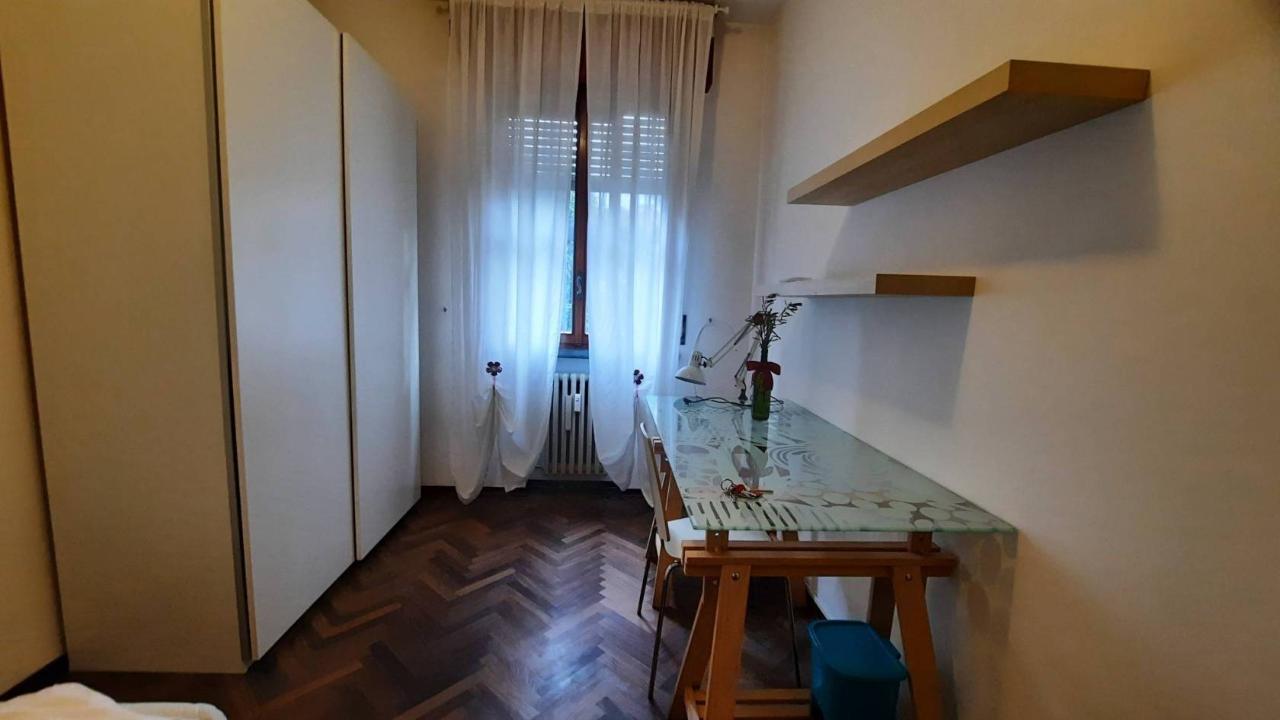 negozio in affitto a Reggio nell'Emilia in zona Città Storica