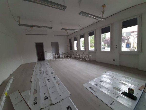 capannone in affitto a Reggio nell'Emilia
