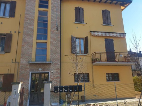 appartamento in affitto a Reggio nell'Emilia in zona Ospizio