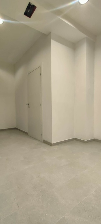 negozio in affitto a Reggio nell'Emilia in zona Città Storica