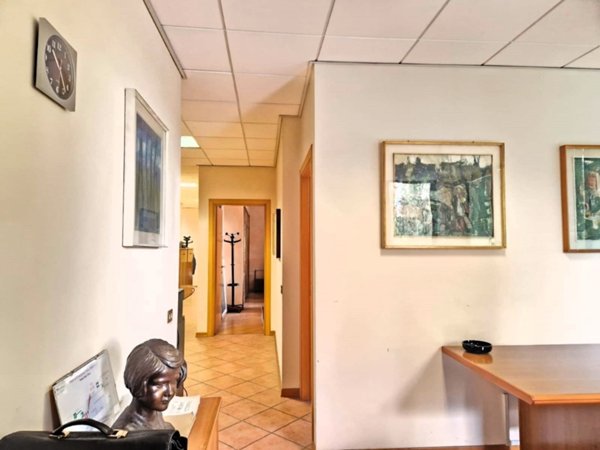 ufficio in affitto a Reggio nell'Emilia in zona Tribunale