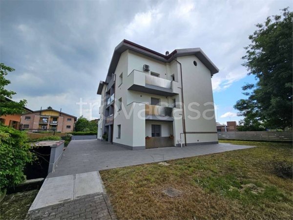 appartamento in affitto a Reggio nell'Emilia in zona Rivalta
