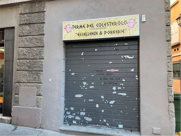 negozio in affitto a Reggio nell'Emilia in zona Città Storica