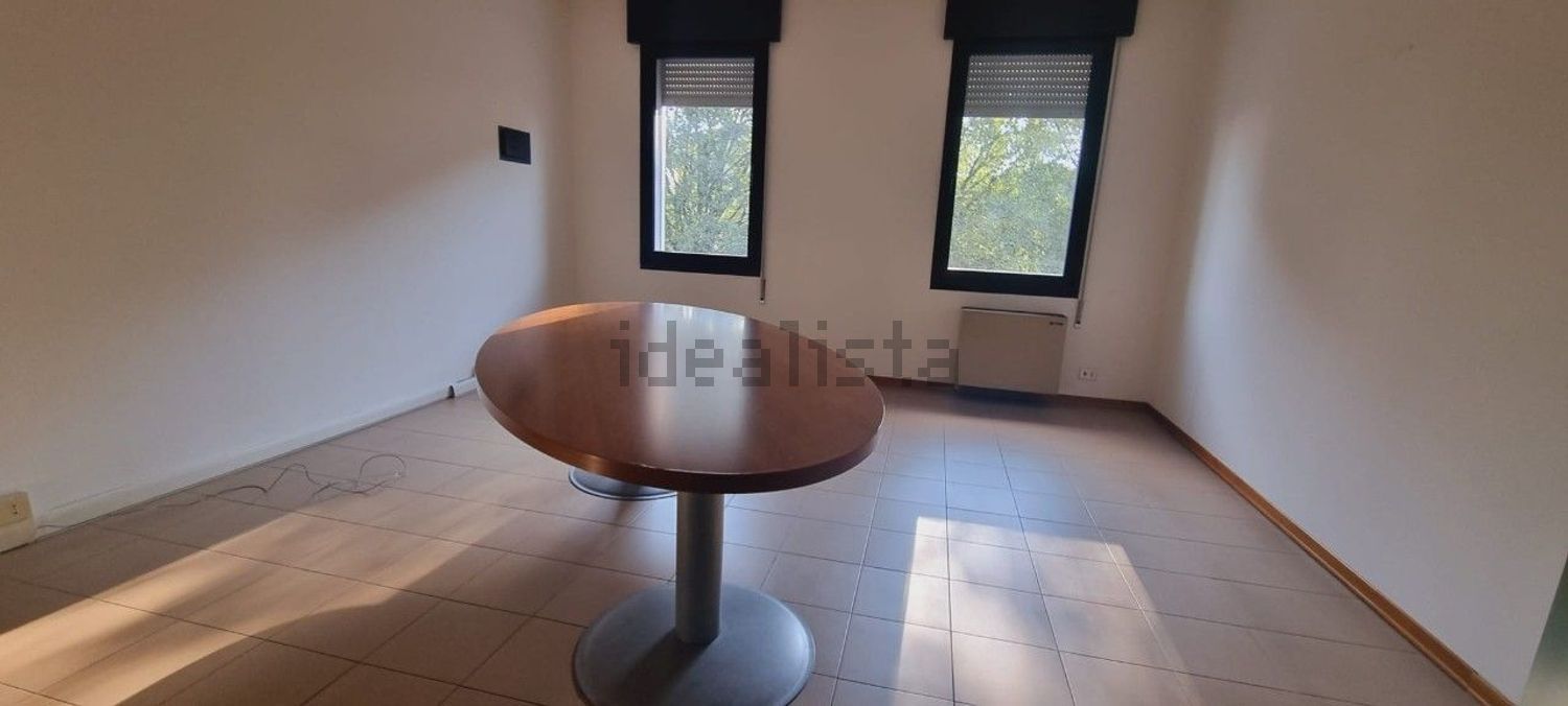 ufficio in affitto a Reggio nell'Emilia in zona Ospizio