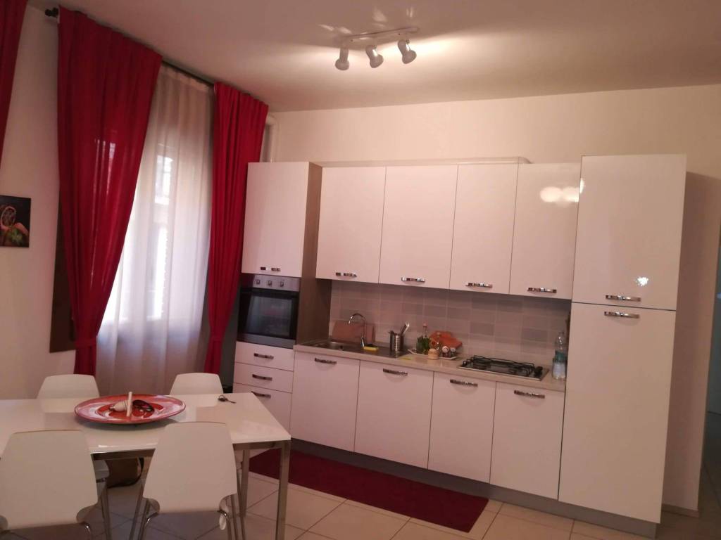 appartamento in affitto a Reggio nell'Emilia in zona Città Storica