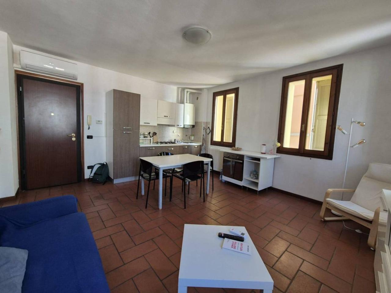 appartamento in affitto a Reggio nell'Emilia in zona Città Storica