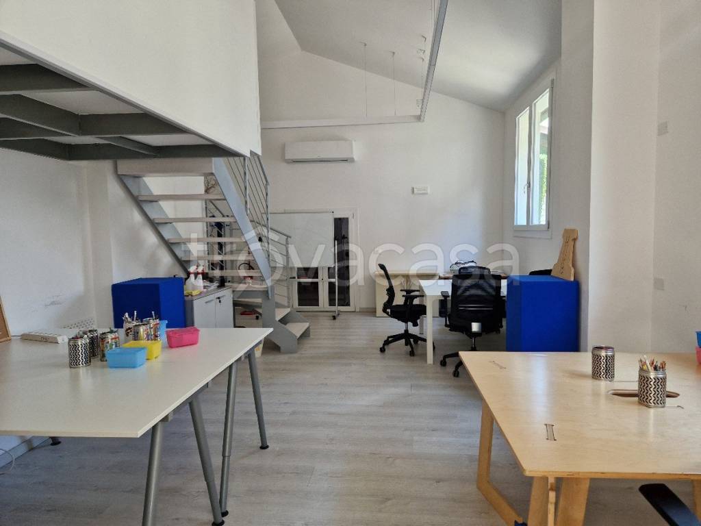 ufficio in affitto a Reggio nell'Emilia in zona Città Storica