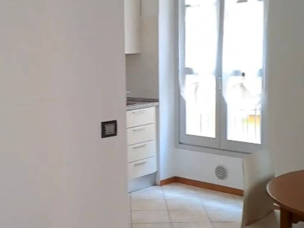 appartamento in affitto a Reggio nell'Emilia in zona Città Storica